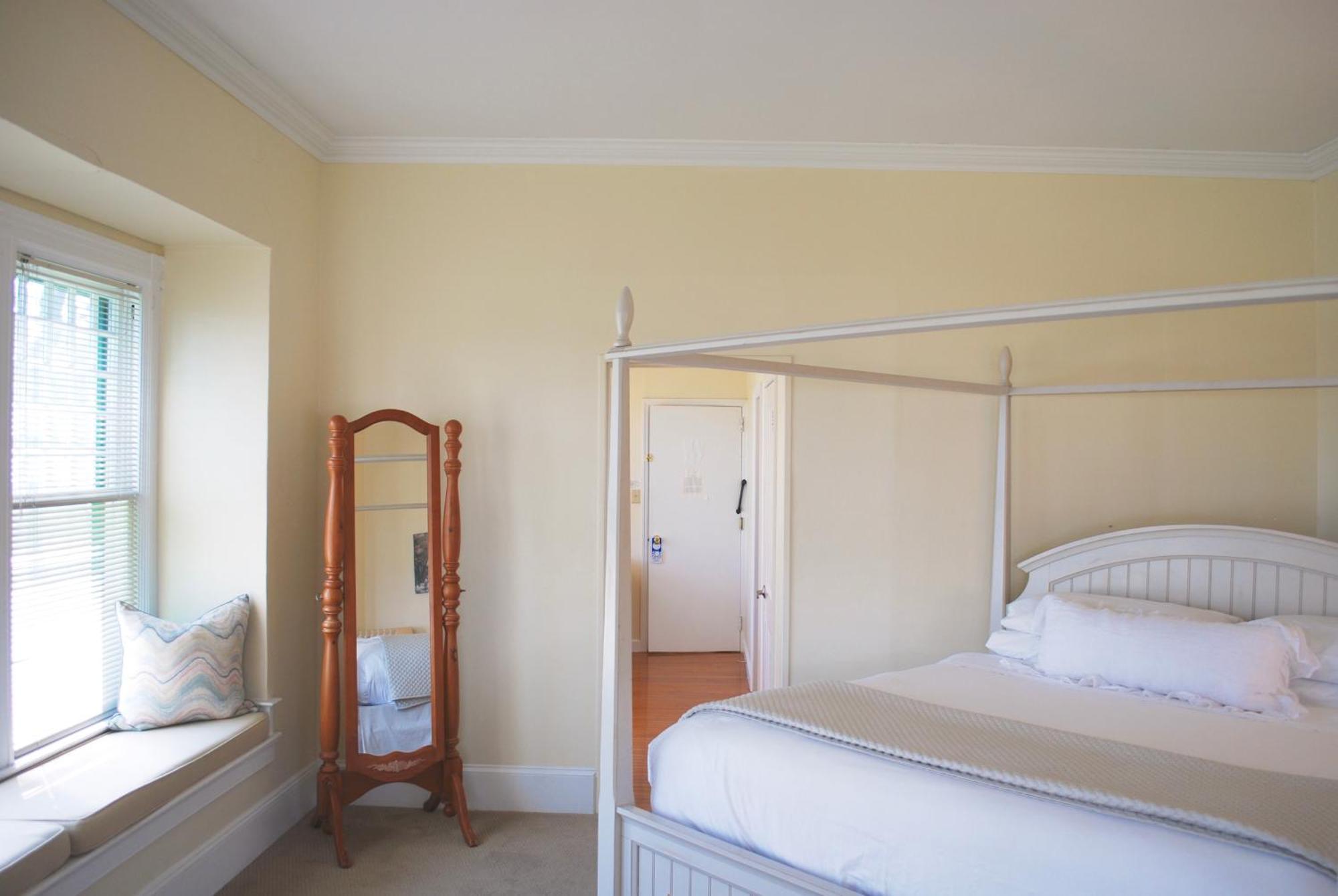 Anne'S Washington Inn (Adults Only) Саратога-Спрінгс Номер фото