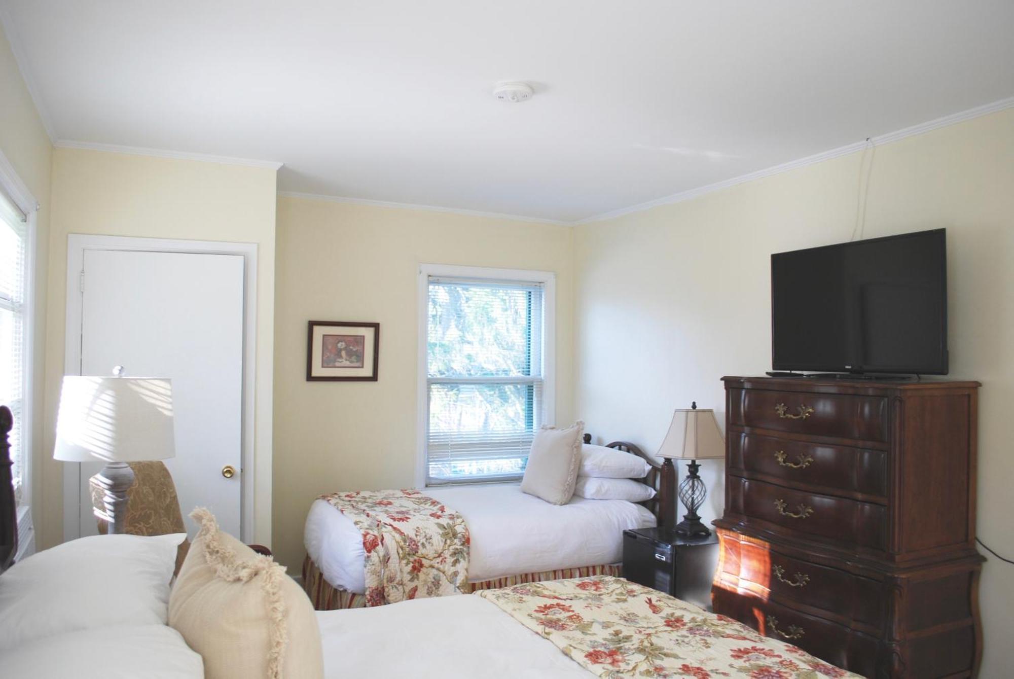 Anne'S Washington Inn (Adults Only) Саратога-Спрінгс Номер фото
