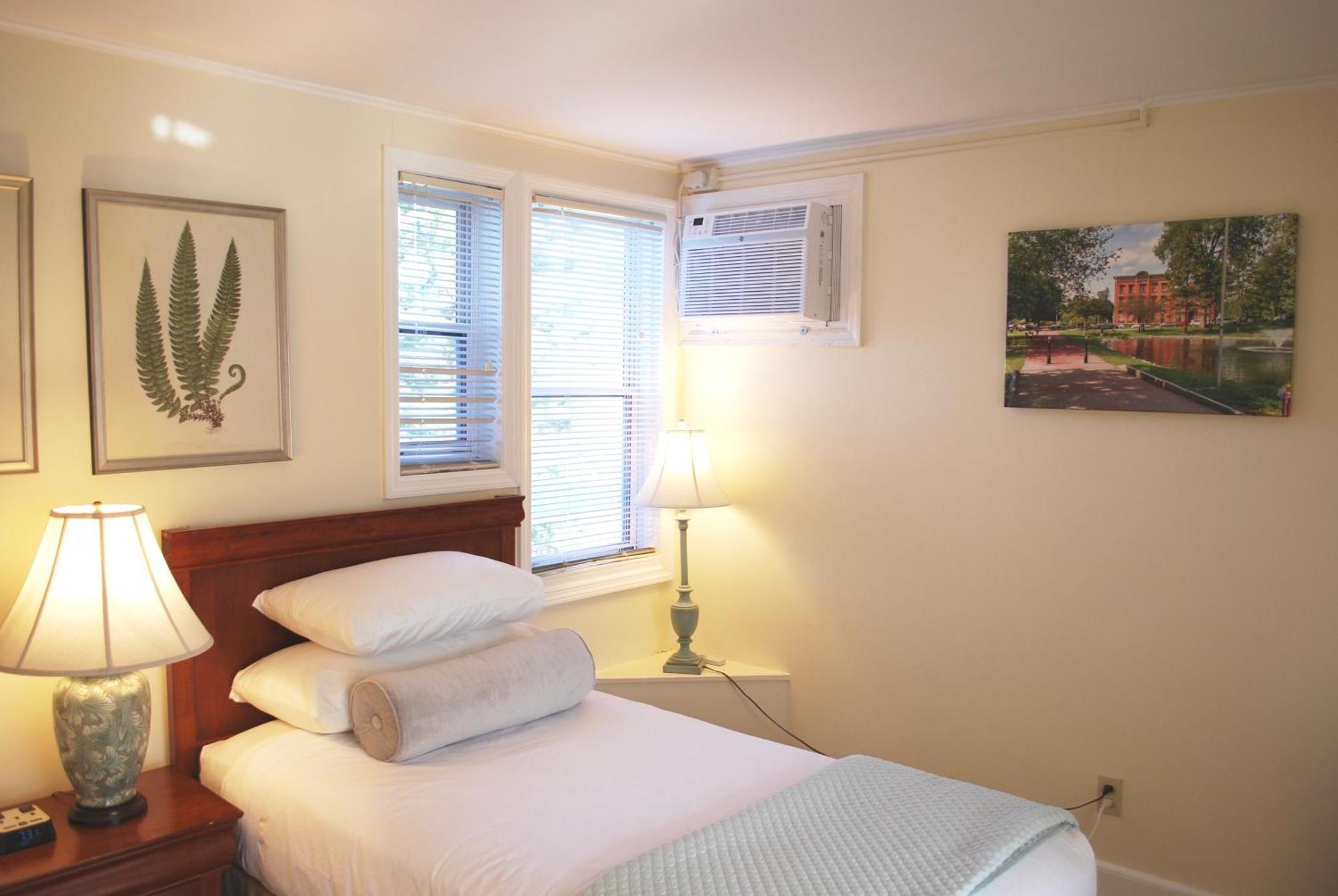 Anne'S Washington Inn (Adults Only) Саратога-Спрінгс Номер фото